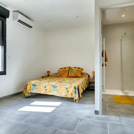 Maison Renovee, Vue Sur Nature Semesterbostad Fontanes (Gard)